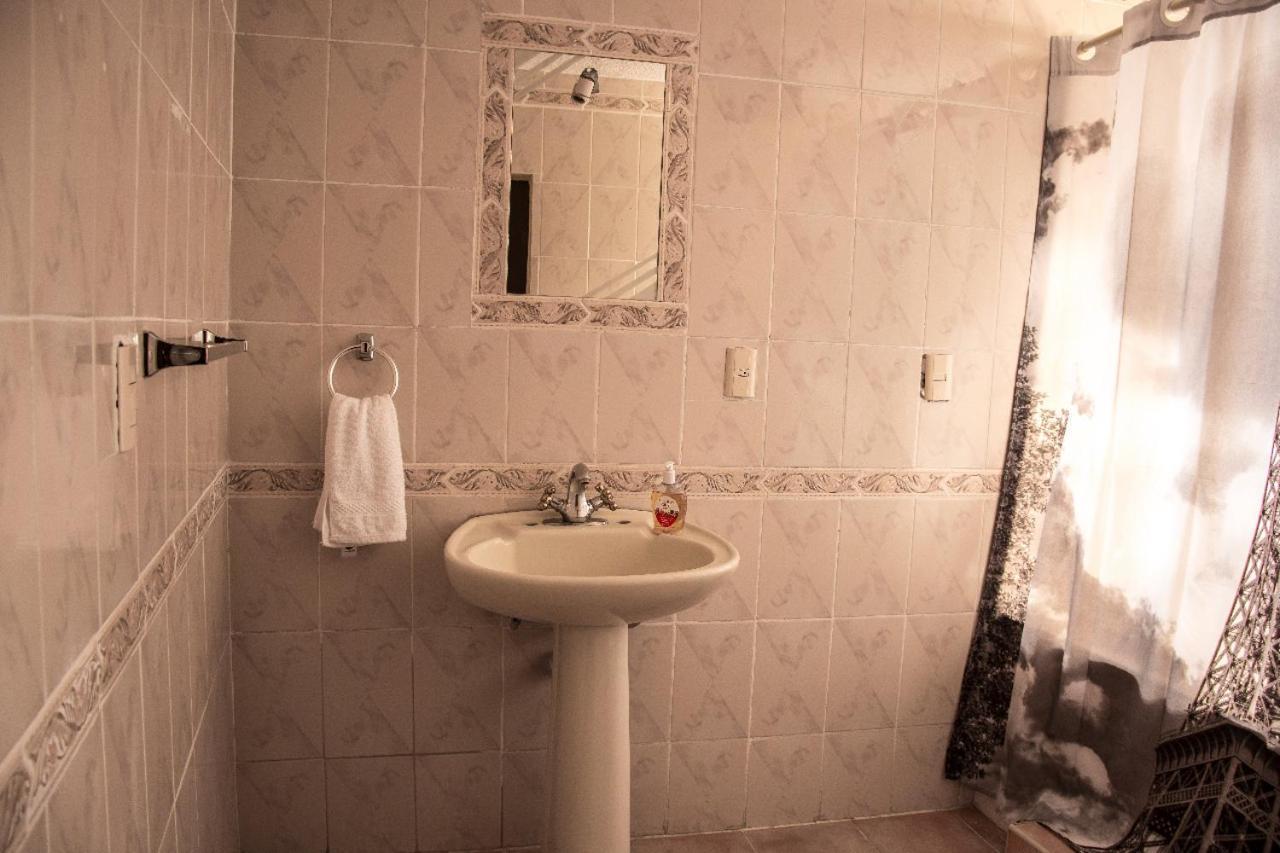 Hotel Hermoso غواناخواتو المظهر الخارجي الصورة